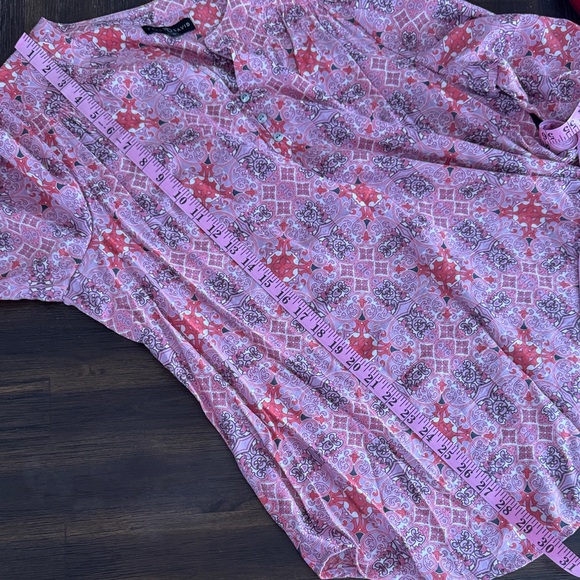 Fred David Pink Geometric Pullover Blouse - Picture 9 of 10
